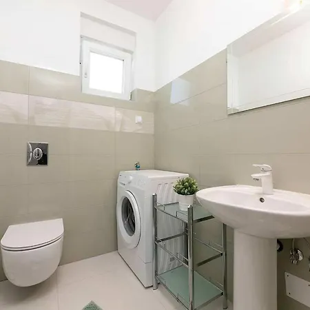 Sofia Βίλα Nedeščina