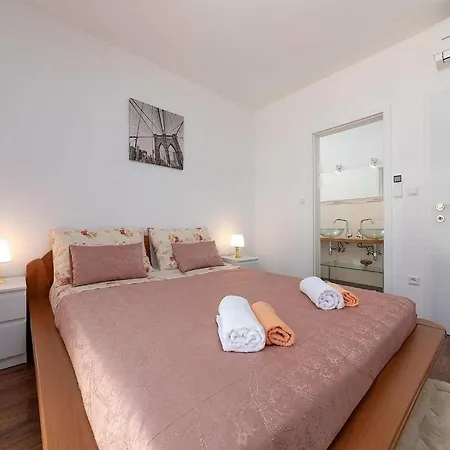 Sofia Villa Nedeščina